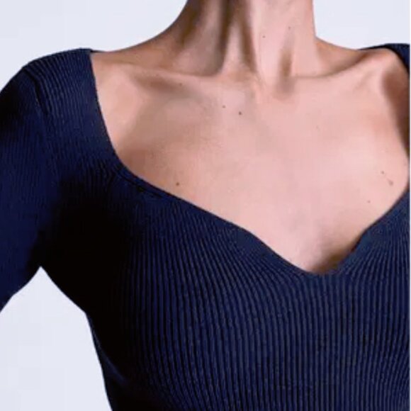 REISS Emira Ribbed Sweetheart Jumper - Picture 2 of 5